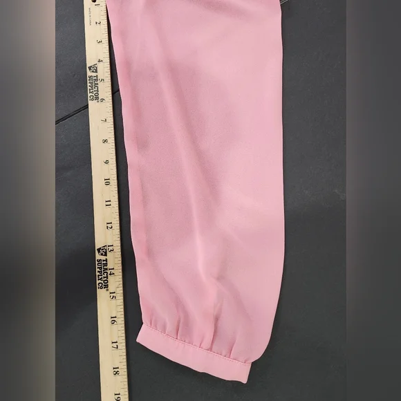 Chic Pink Lace Detail Blouse - Picture 8 of 10